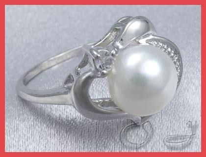 White 9mm Culture Pearl Ring Size 6 to 8 Silver setting  