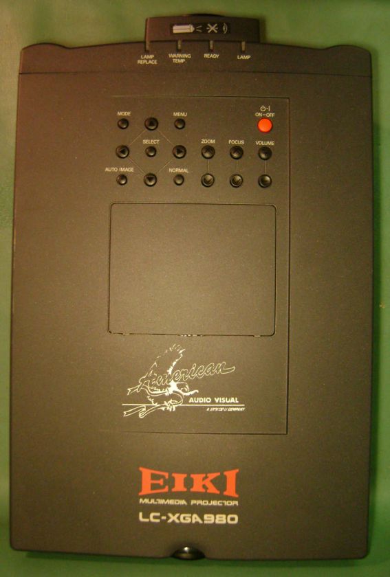 Eiki LC XGA980 LCD Projector  